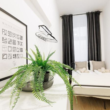 Central City Style Rooms By Home2 Viyana Dış mekan fotoğraf