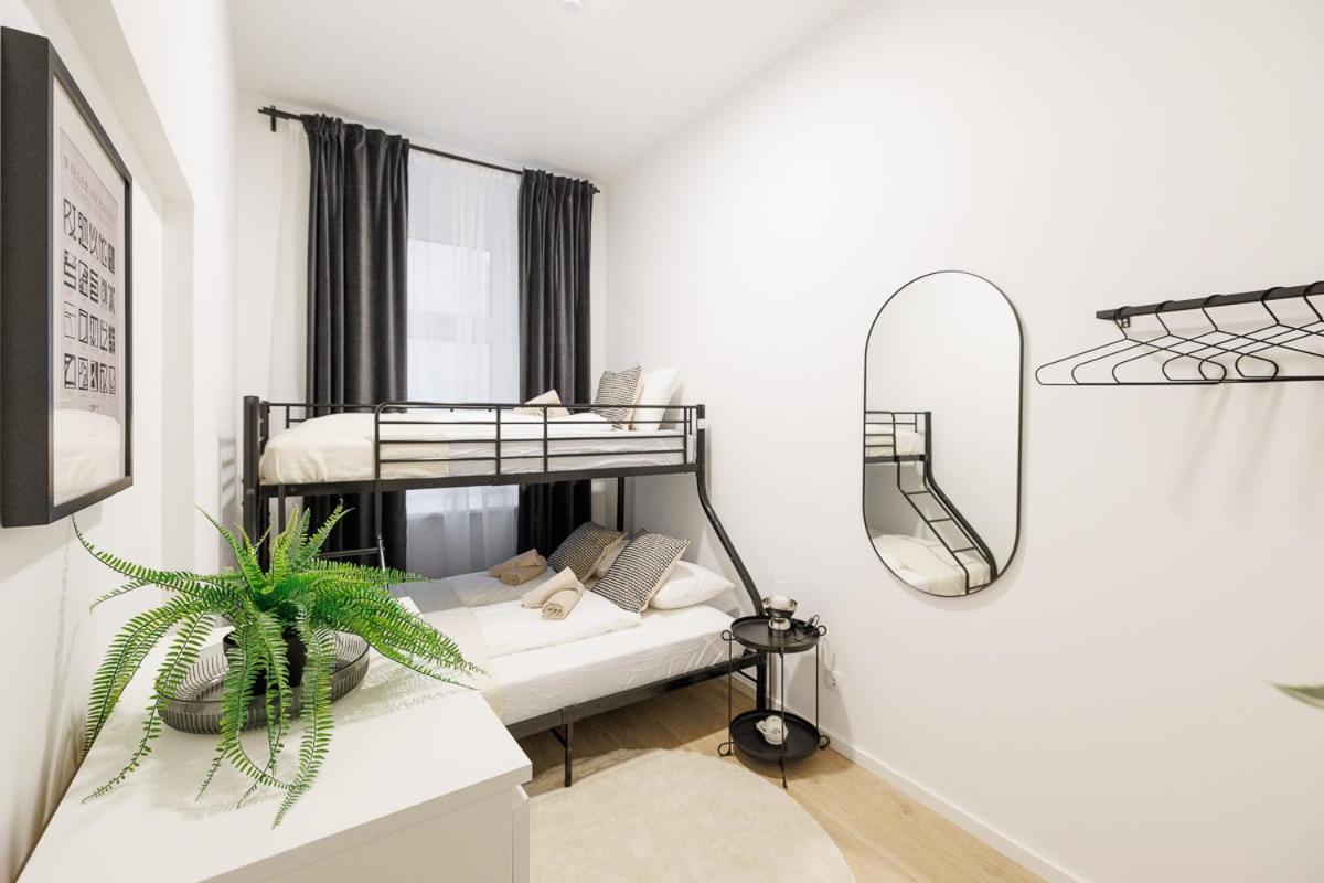 Central City Style Rooms By Home2 Viyana Dış mekan fotoğraf