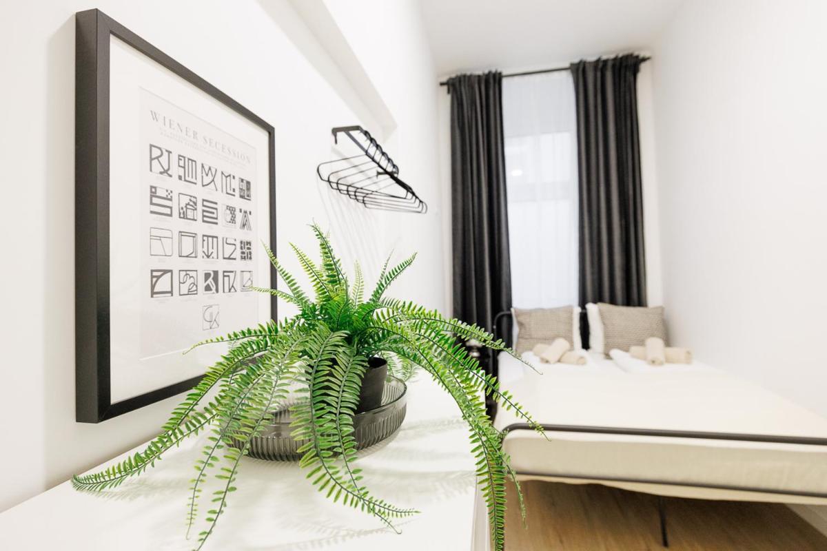 Central City Style Rooms By Home2 Viyana Dış mekan fotoğraf
