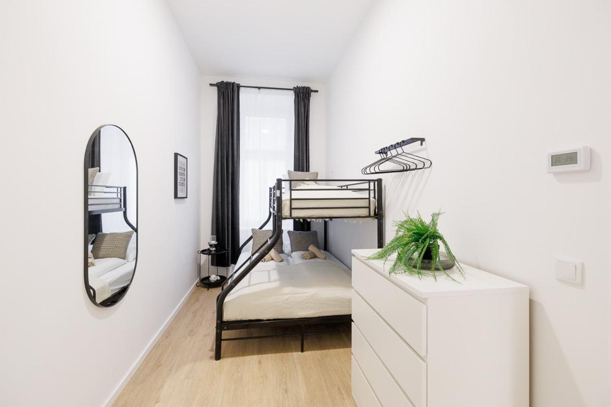 Central City Style Rooms By Home2 Viyana Dış mekan fotoğraf